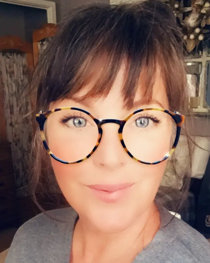 Jodi Olson Cropped