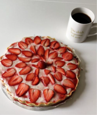 Daniella Cake