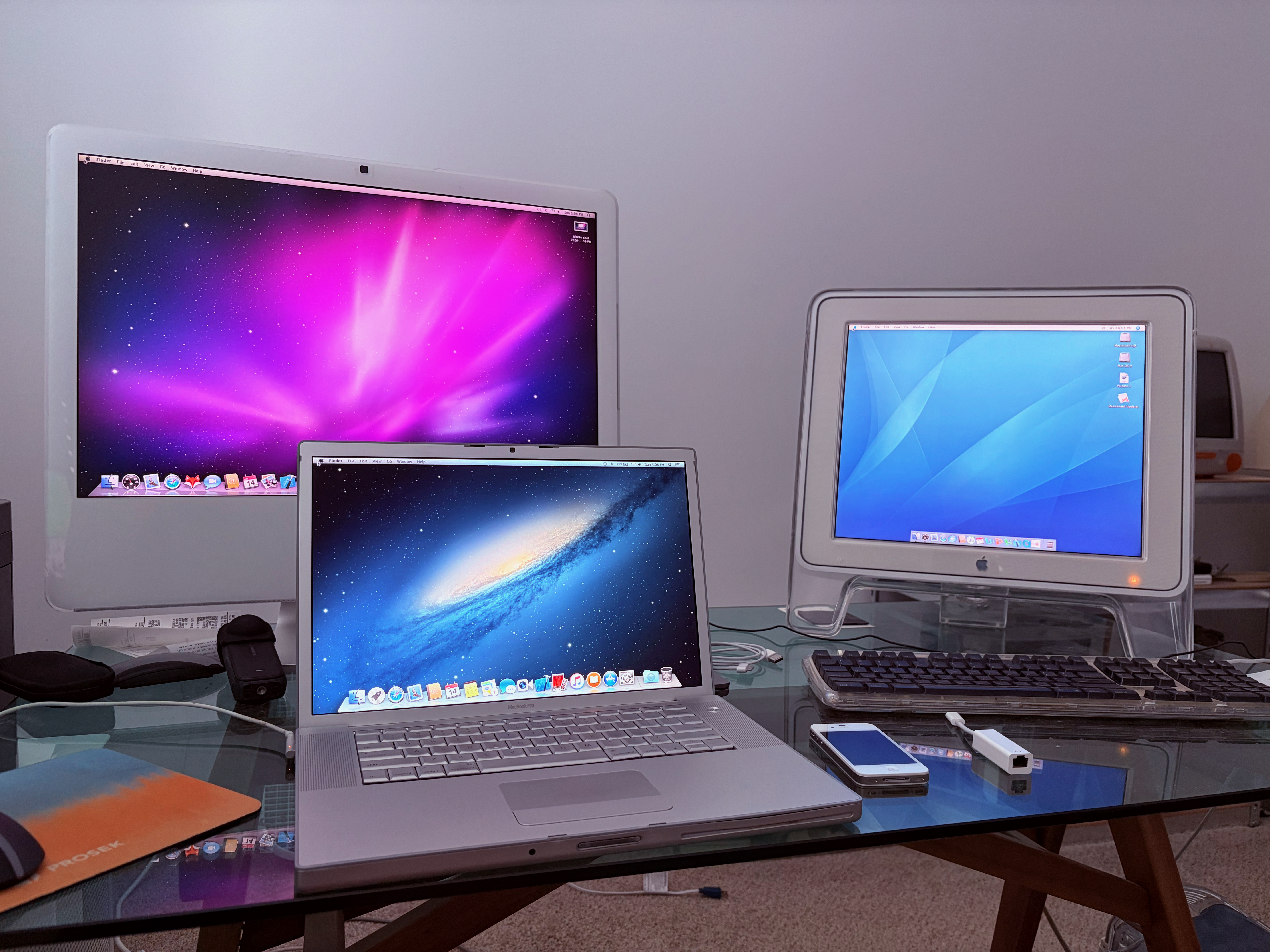 24” iMac, 15” MacBook Pro and Apple Studio Display (17”) 