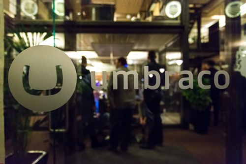 Umbraco Logo On Glass