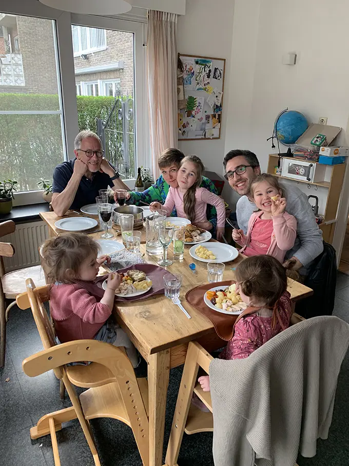 Steffie and her family with her dad and his wife