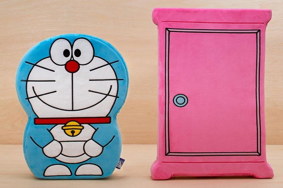 6 Doraemon And Anywhere Door 900X600