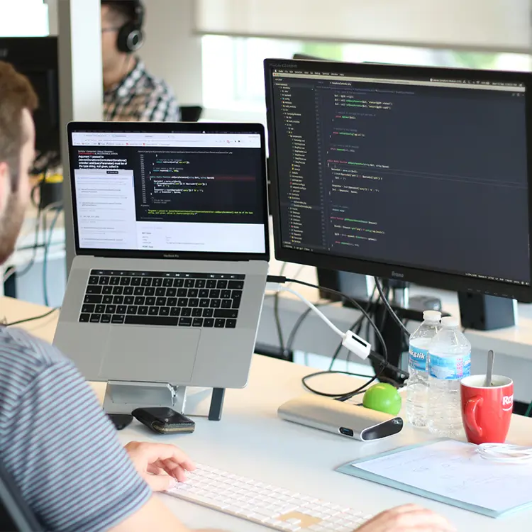 Developer-naast tekst.jpg