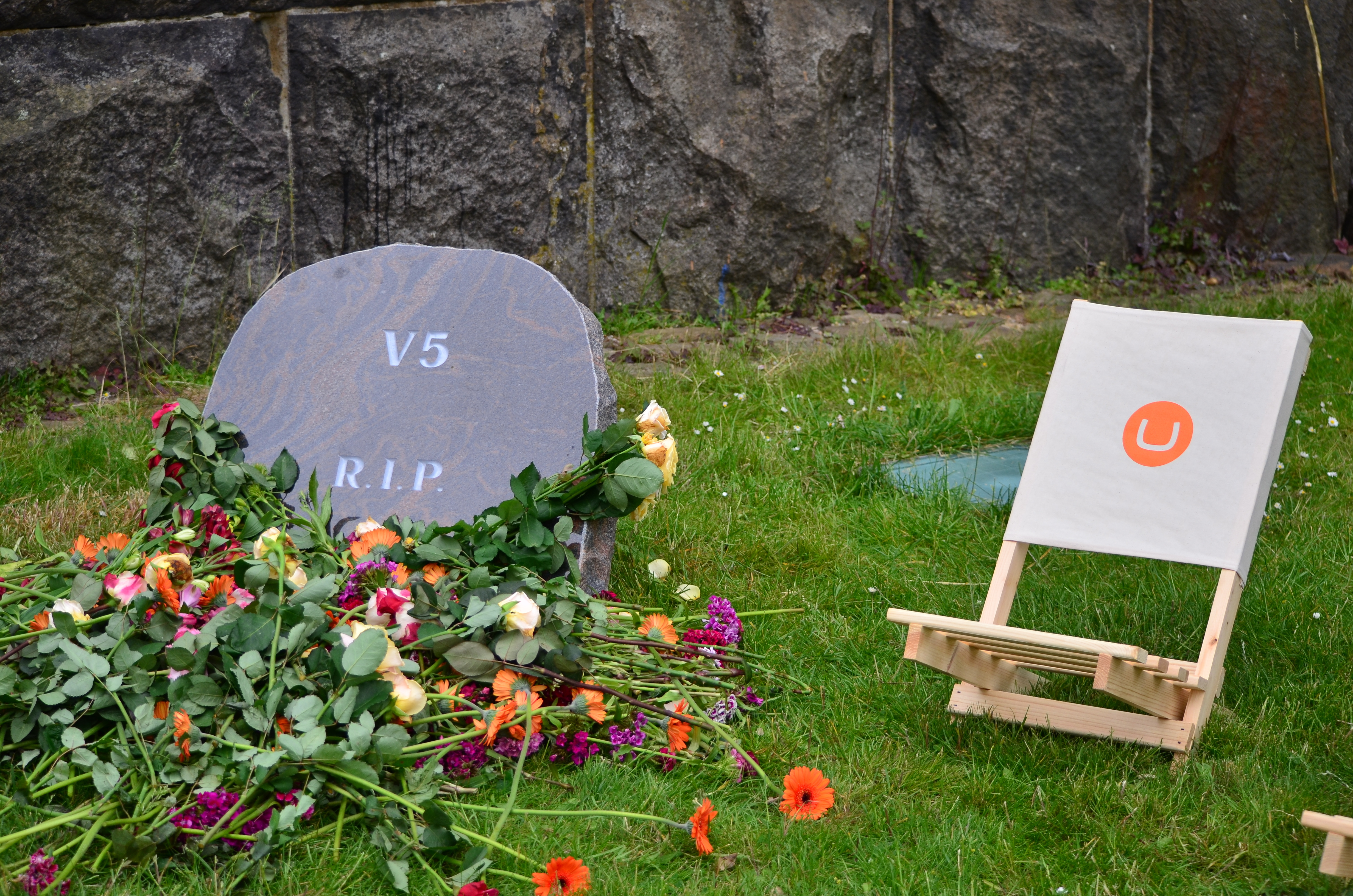 V5 Grave Stone 2012